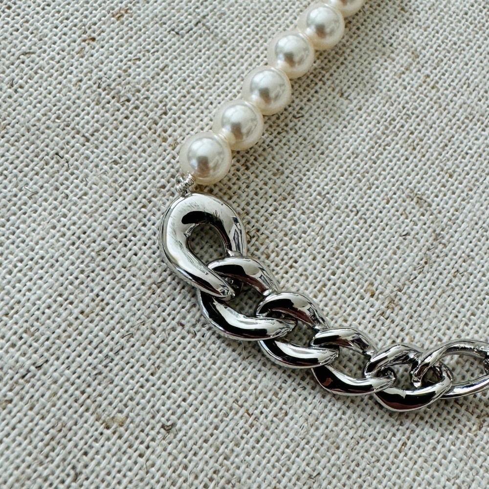 Ana Luisa Pearl Chain Necklace - Picture 5 of 16